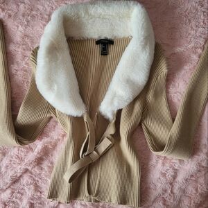 Forever 21 Cream and Tan Ribbed Cardigan